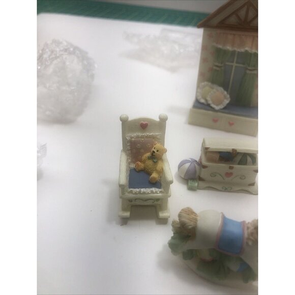 NIB Old Stock. 6 piece Avon Victorian Memories Miniature Nursery Vintage NOS - Picture 8 of 12